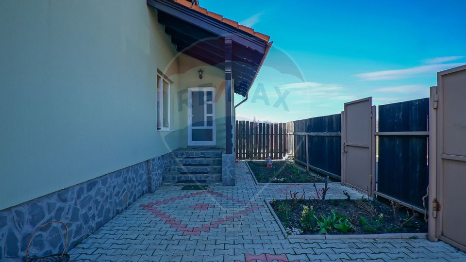 3 room House / Villa for sale, Stupini area