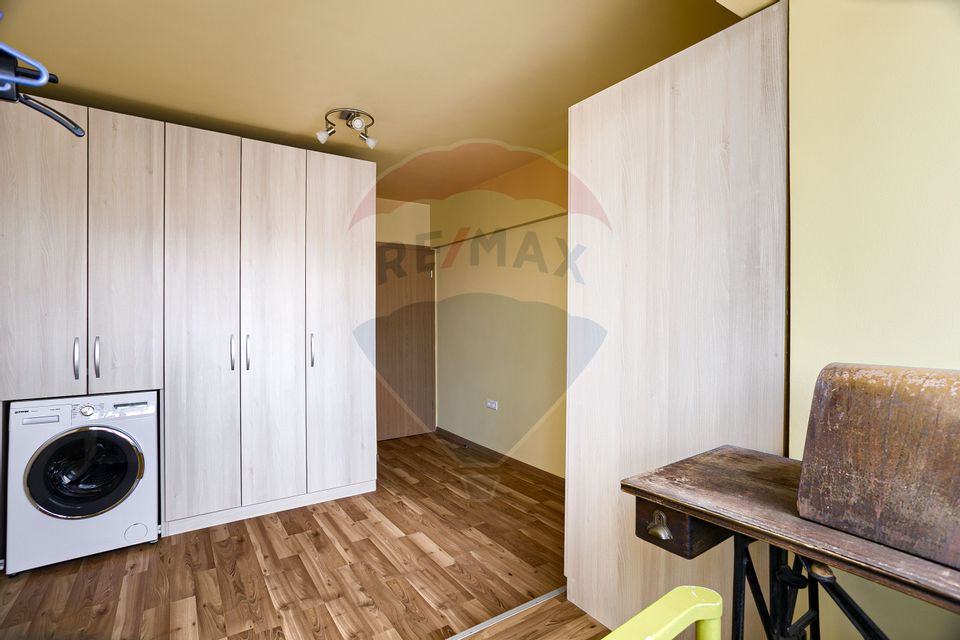 Apartament cu 4 camere de vânzare în zona Aurel Vlaicu, la Z -uri