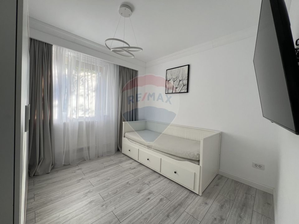 Apartament cu 4 camere de închiriat în zona City Park Constanta