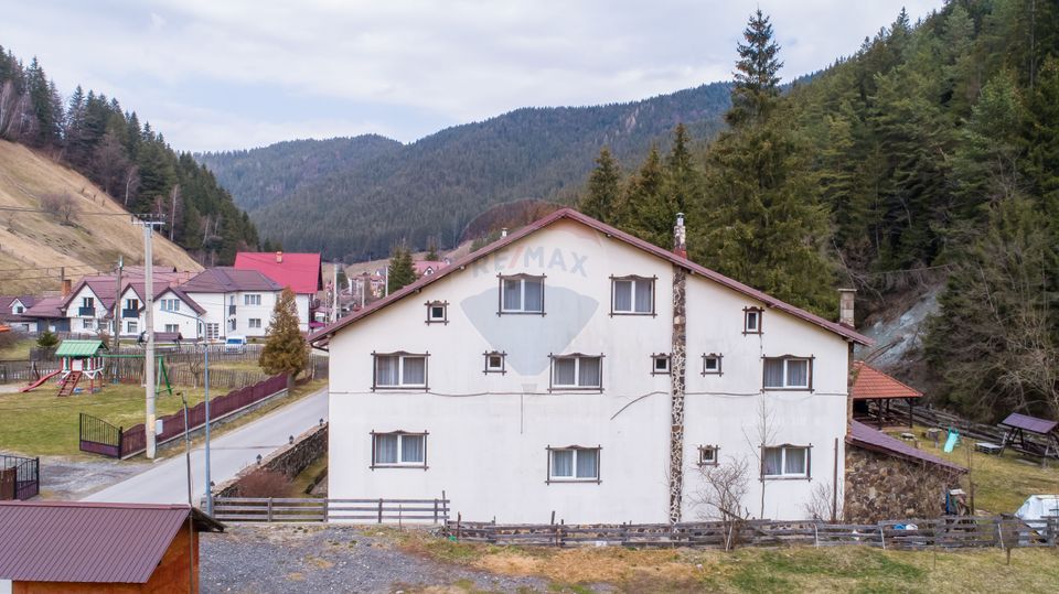 Pensiune de Vanzare in Moieciu de Sus | Comision 0%