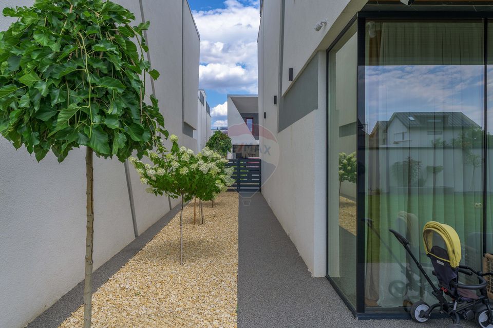 Arhitectură, tehnologie și lifestyle premium într-o vilă spectaculoasă