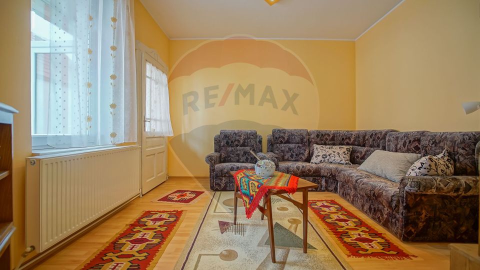5 room House / Villa for sale