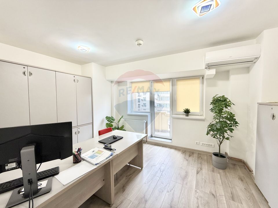 For Sale | Commercial office space compartmentalized | Pta Victoriei