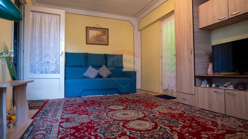 Oferta - Vanzare apartament 2 camere,  în zona Basarabia