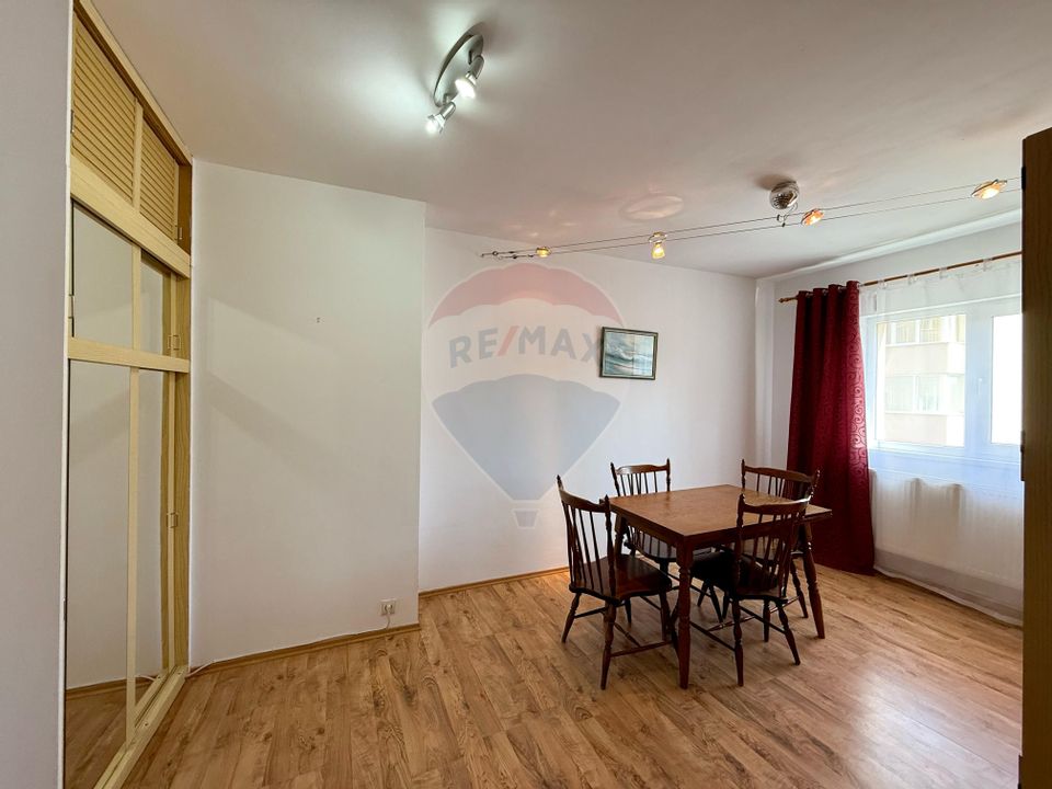 Apartament spațios de 2 dormitore + living open space