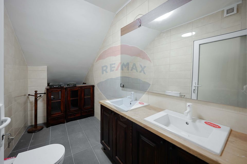 65.8sq.m Commercial Space for sale, Ultracentral area