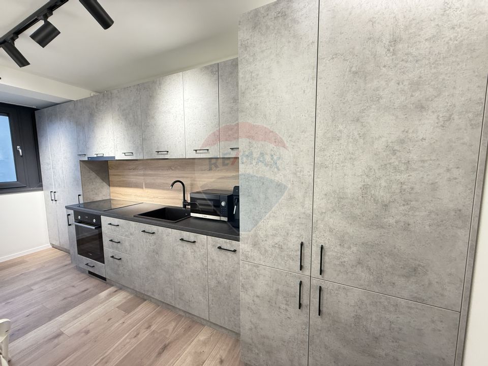 Apartament cu 4 camere de închiriat în zona Giurgiului