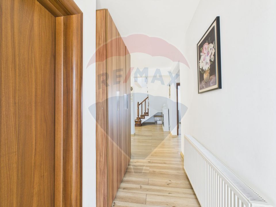 Casa / Vila cu 5 camere de inchiriat - Berceni