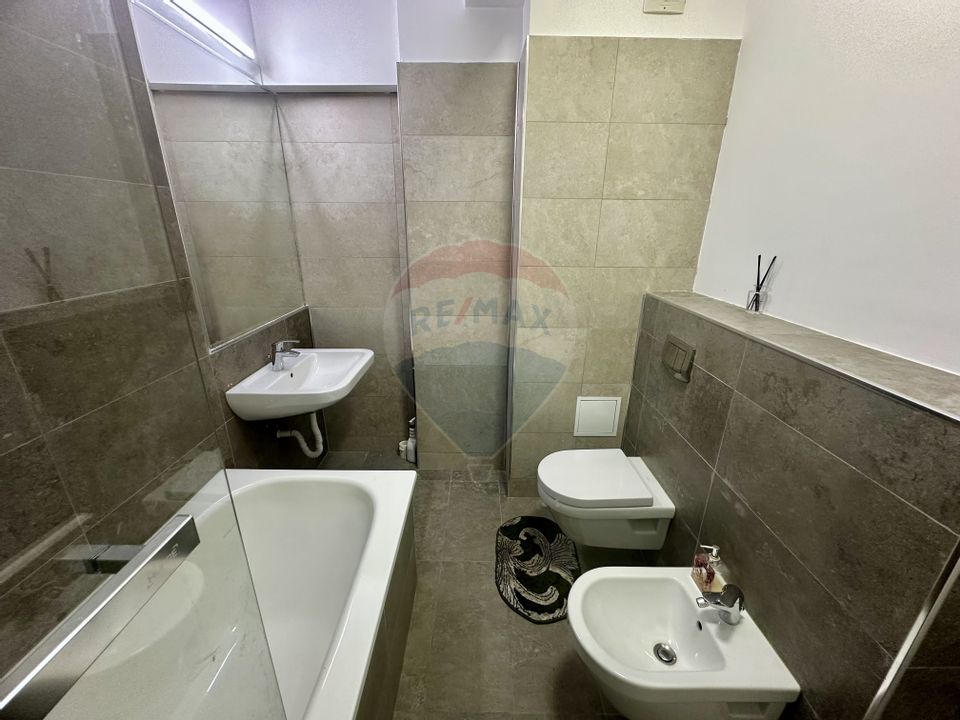 De vânzare apartament cu 2 camere Nord - 87 mp