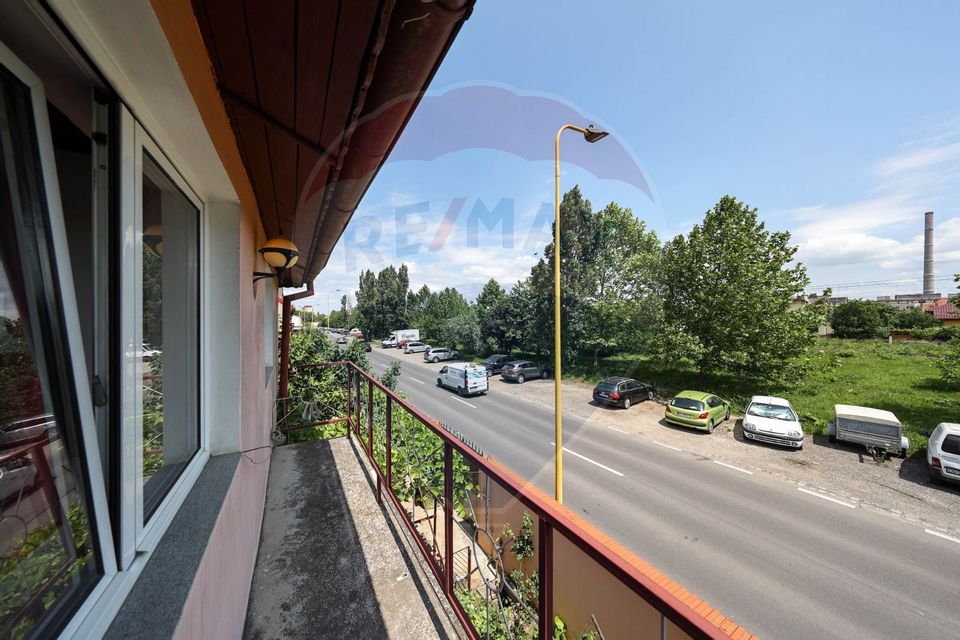 Vilă cu 4 camere de vânzare în zona Florilor