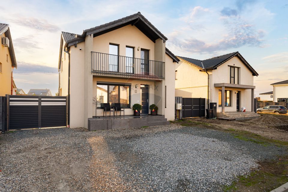 4 room House / Villa for sale, Gai area