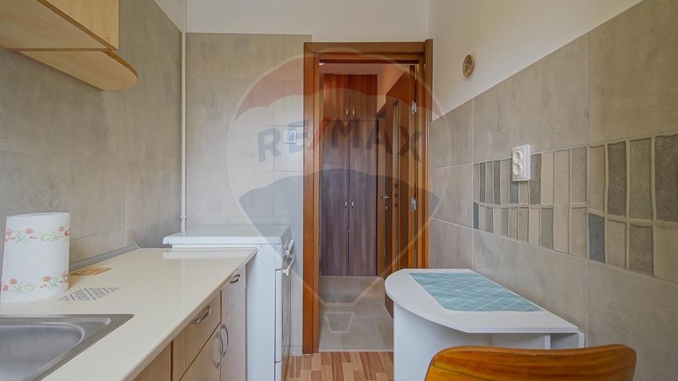 2 room Apartment for rent, Centrul Civic area
