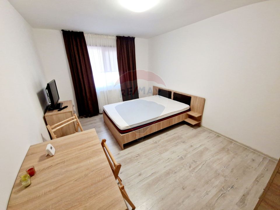 Apartament cu 1 camere de vânzare în zona 1 Mai