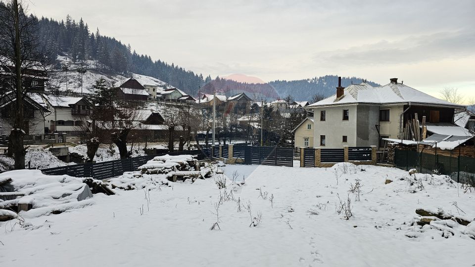 Teren in Bucovina, intravilan 3824 mp Deia-Frumosu, Suceava