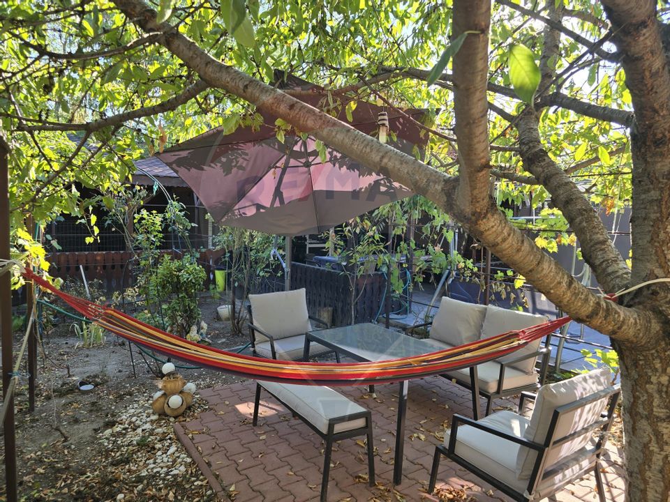 Casă / Vilă cu 5 camere de vânzare în zona George Enescu