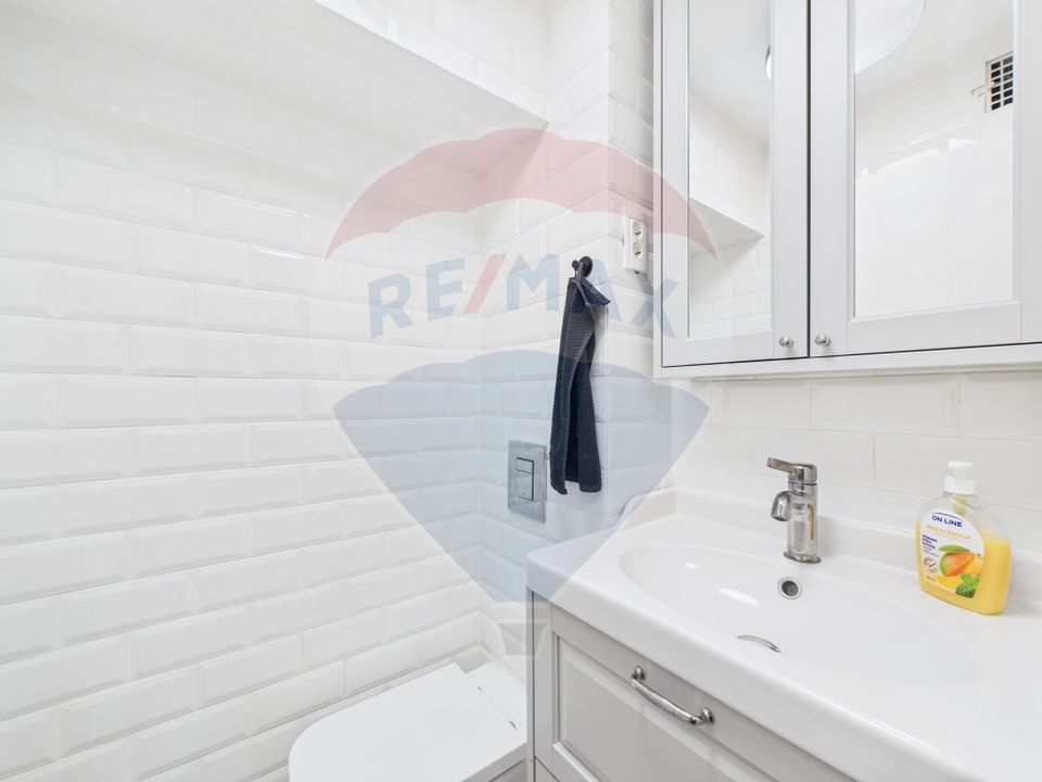 Apartament Ultrafinisat cu 4 camere de vanzare in zona Chisinau