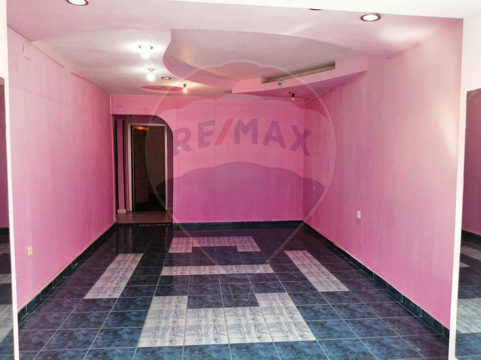 58.87sq.m Commercial Space for rent, Central area