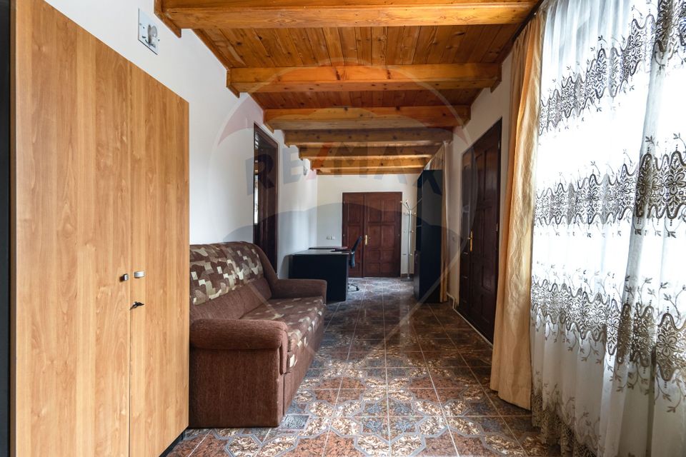 Casa de vacanta | 6 camere | Teren 463mp | Predeal | Comision 0%