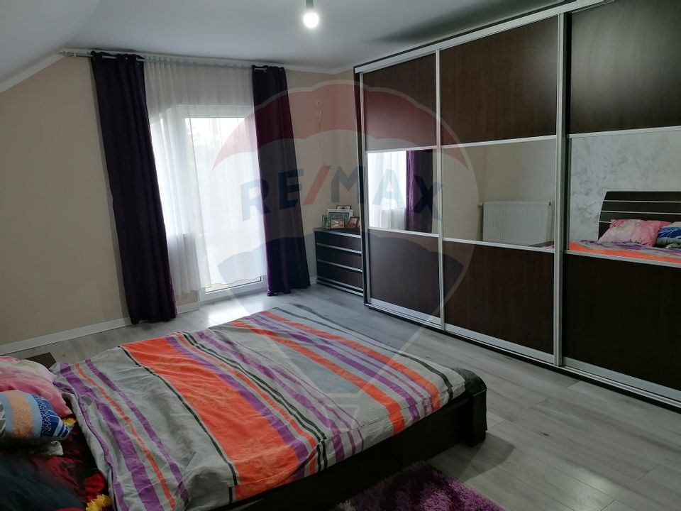 Vilă  P+M  constructie noua cu teren 1422 mp.CICIR
