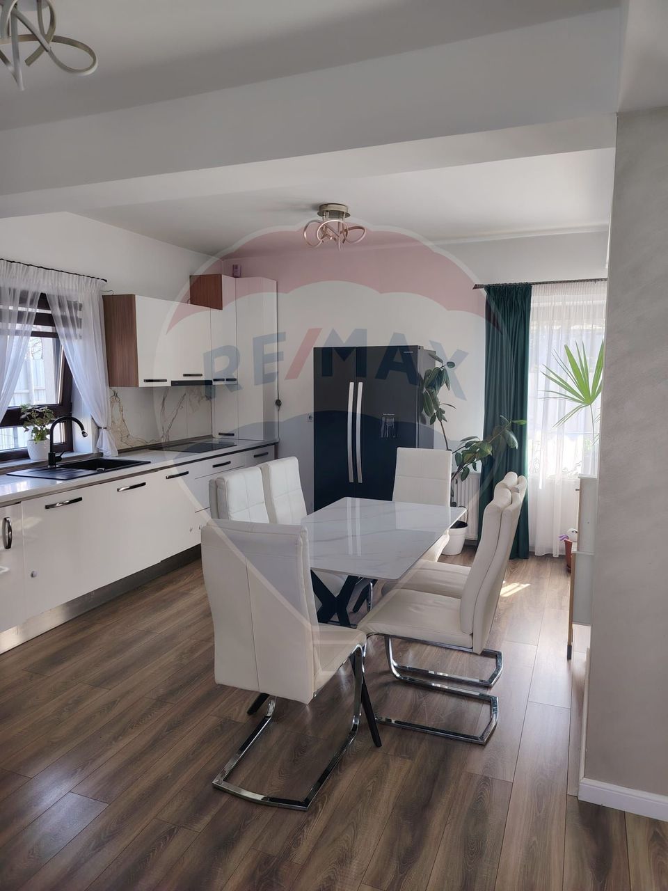 Duplex modern, spațios, cu șemineu – Plugarilor, 800€