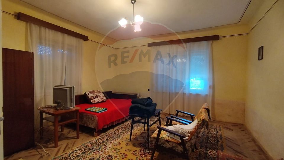 CASĂ DE VÂNZARE , Loc.Carastelec  jud. Sălaj - oportunitate unică!