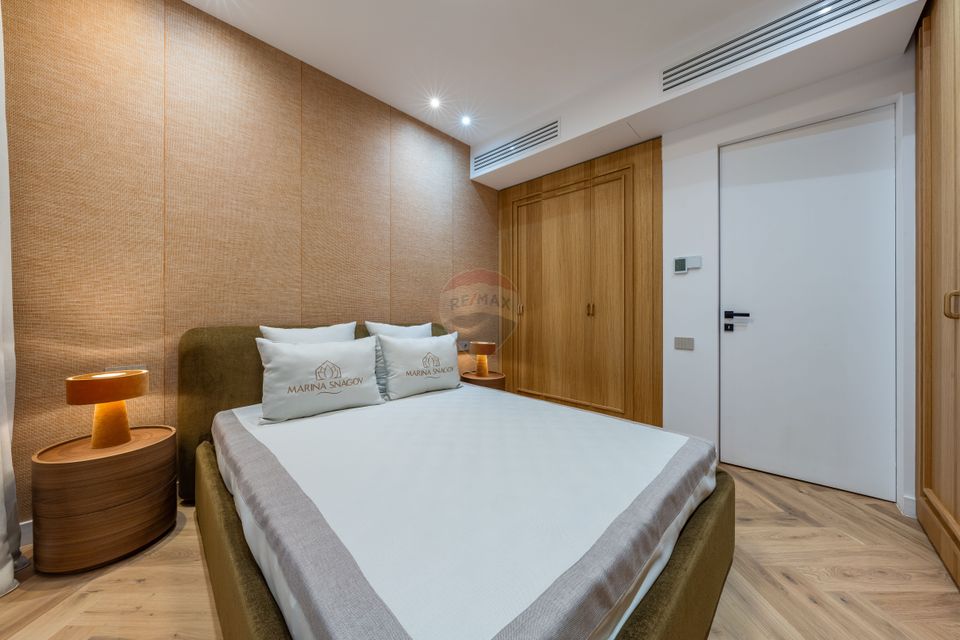 Vila cu 4,5,6  camere de vanzare in Marina Snagov