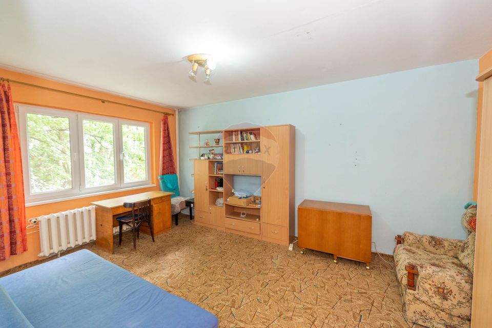 Apartament 2 camere de vanzare Crangasi, 53 mp, bloc 1981