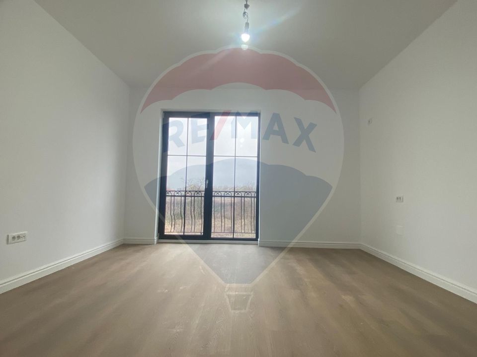 DE VANZARE Vila tip Quadruplex OTOPENI- Comision 0% - Dezvoltator
