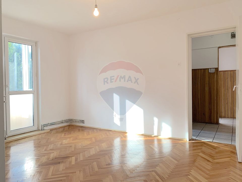 3 room Apartment for sale, Centrul Civic area