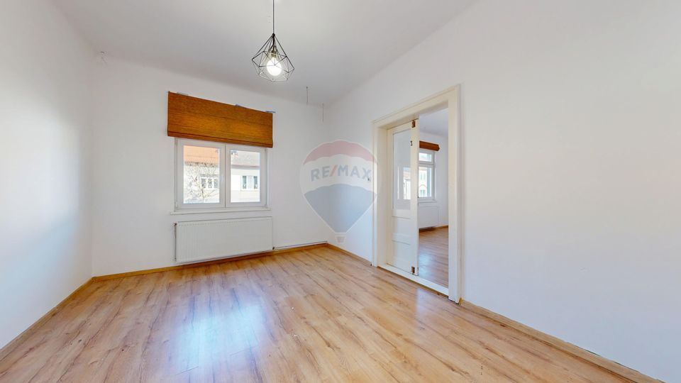 135sq.m Office Space for rent, Aurel Vlaicu area