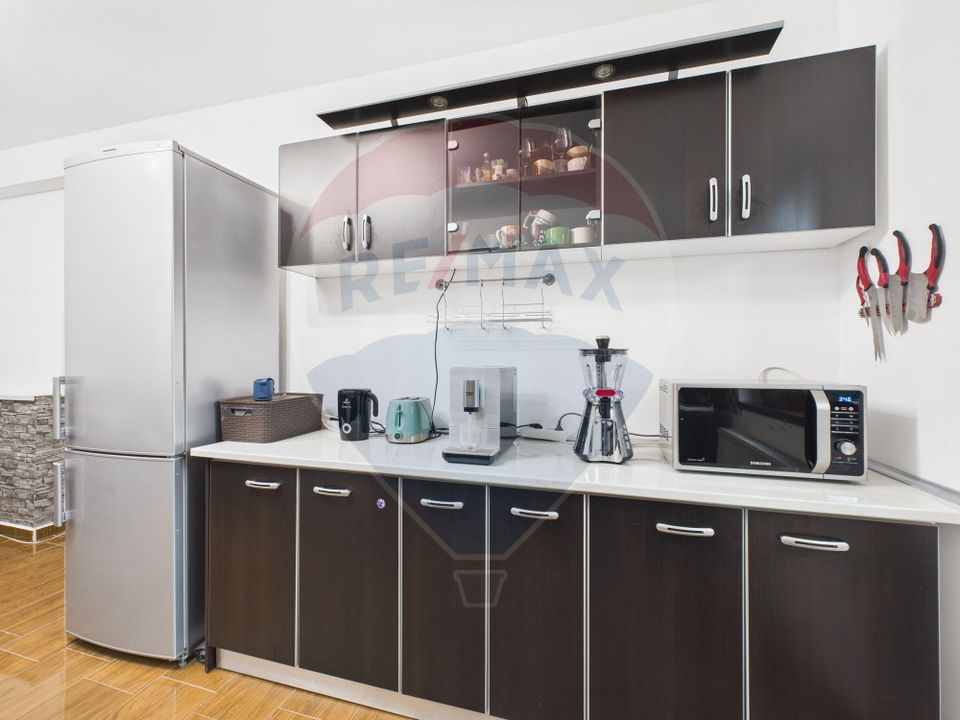 5 room House / Villa for sale