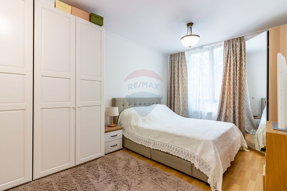 Apartament de vânzare 3 camere Adora Bucuresti/Pipera curte proprie