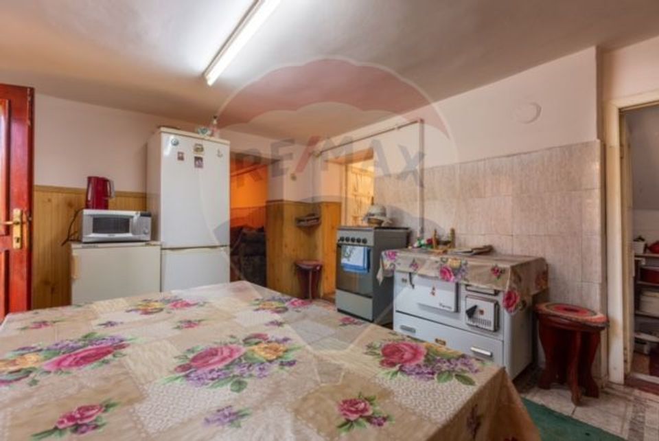 5 room House / Villa for sale, Central area