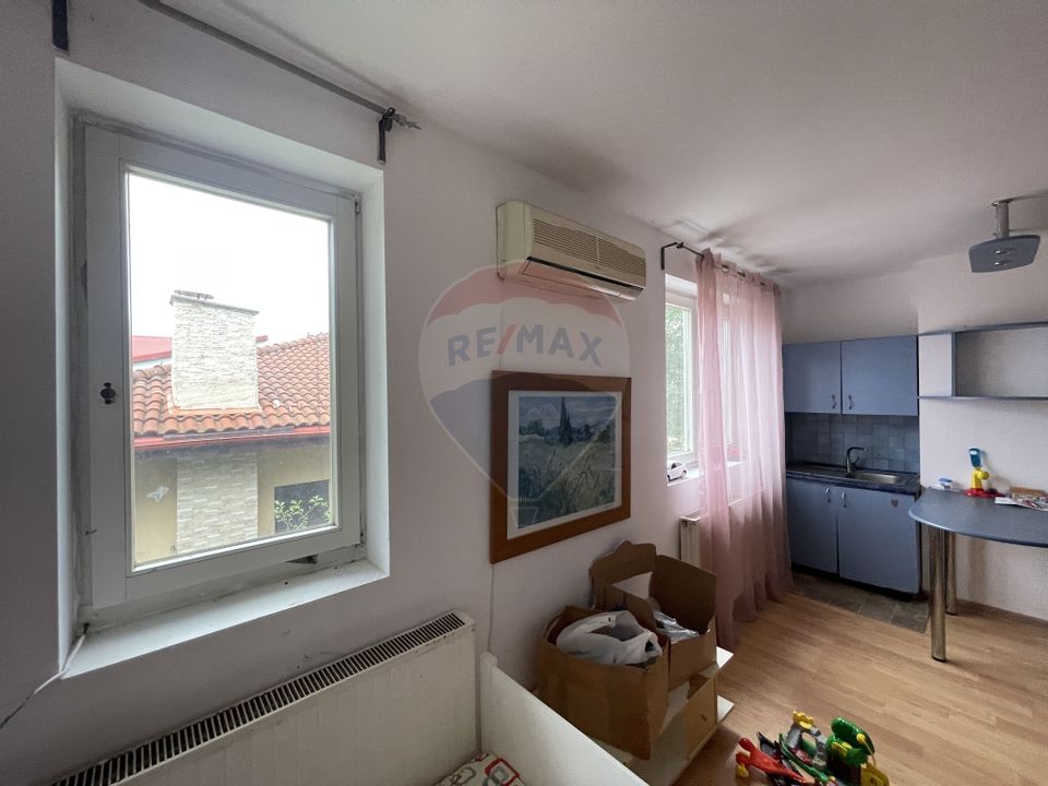 Vila + teren, Bucurestii Noi | Neajlovului,  Lacul Grivita