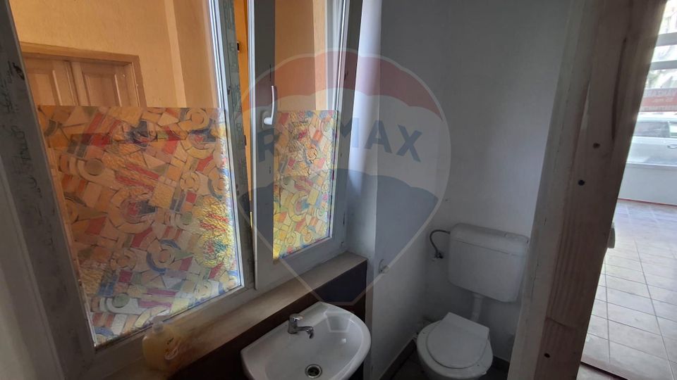 Spațiu comercial de închiriat central pentru afaceri mici, Mărășești 7