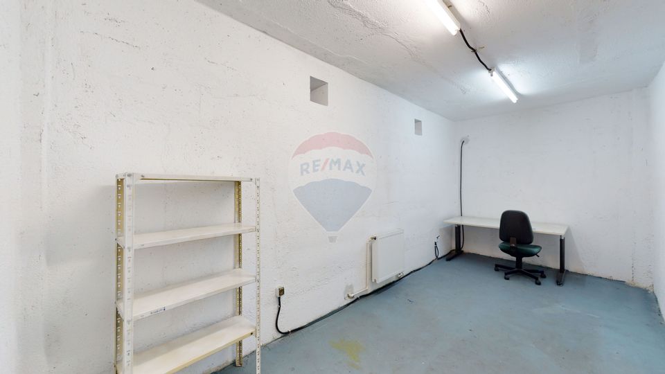 Semi-basement commercial space Bucurestii Noi / Straulesti Metro
