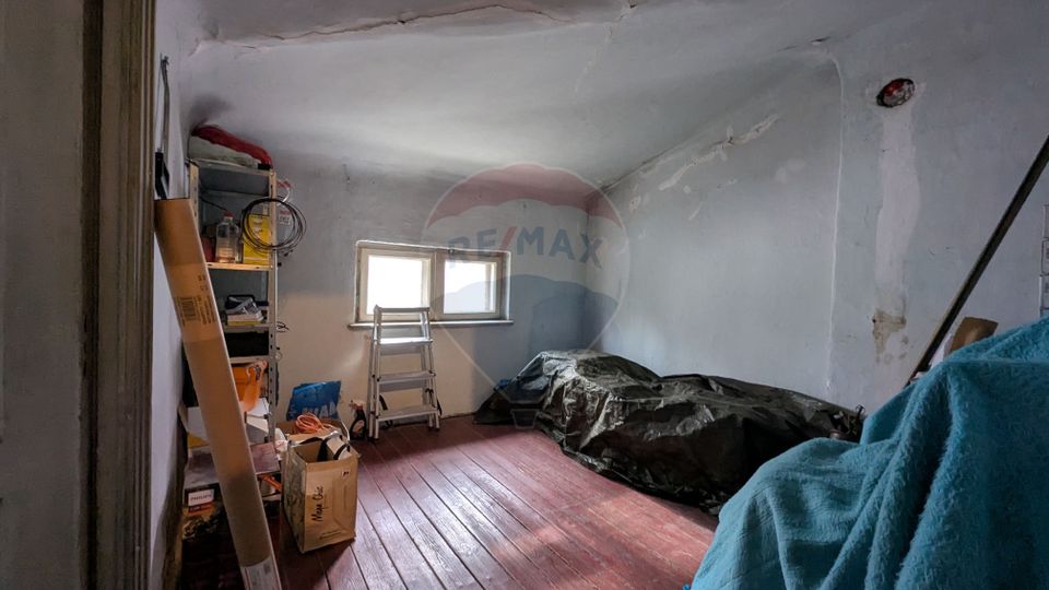 Vânzare Casă / Vilă cu 11 camere  în zona Iancului