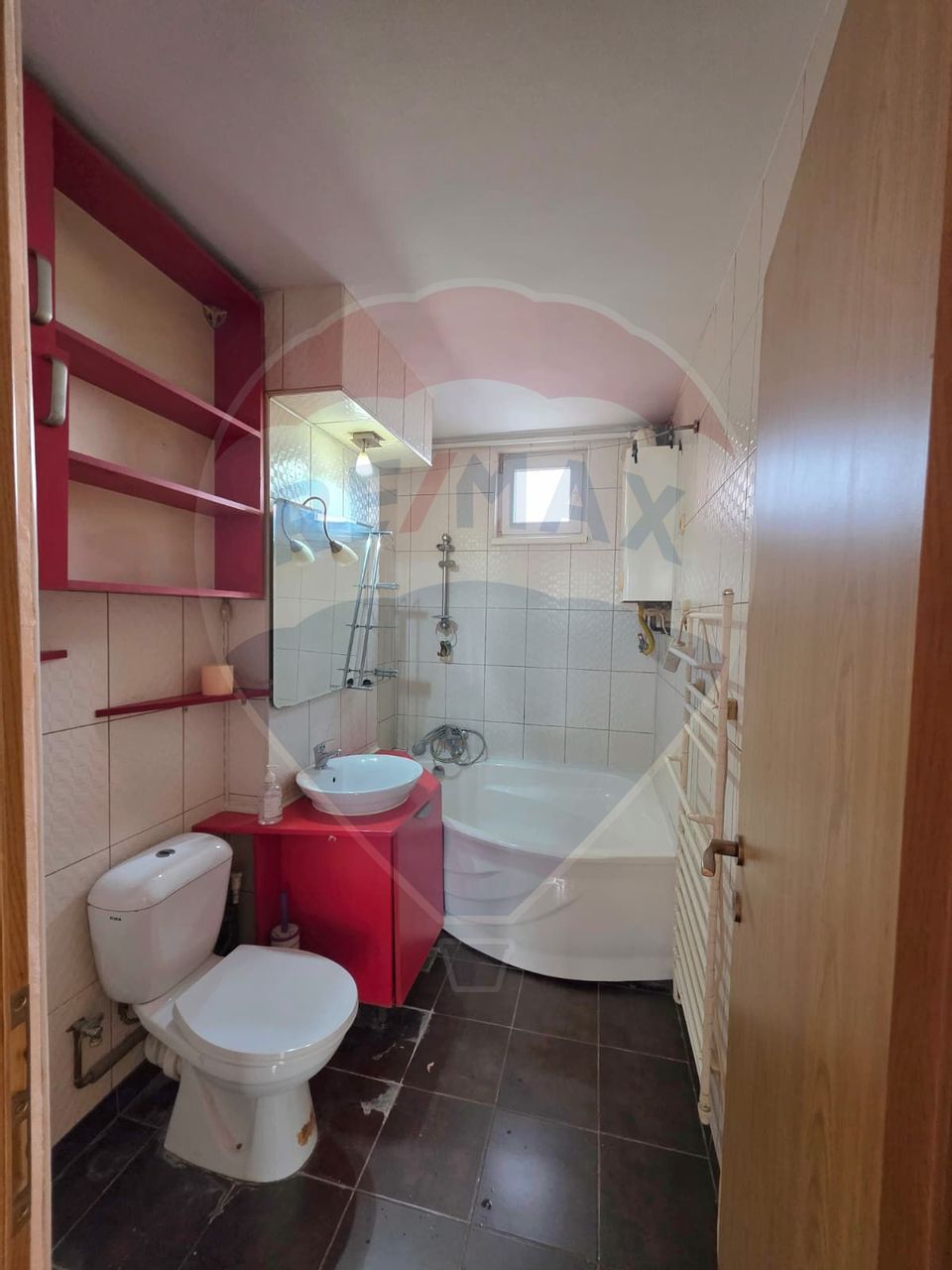 4 room Apartment for sale, Dambu Pietros area