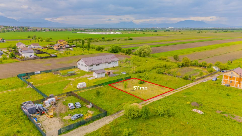 Teren 511mp Bod / Strada Uranus/ Intravilan