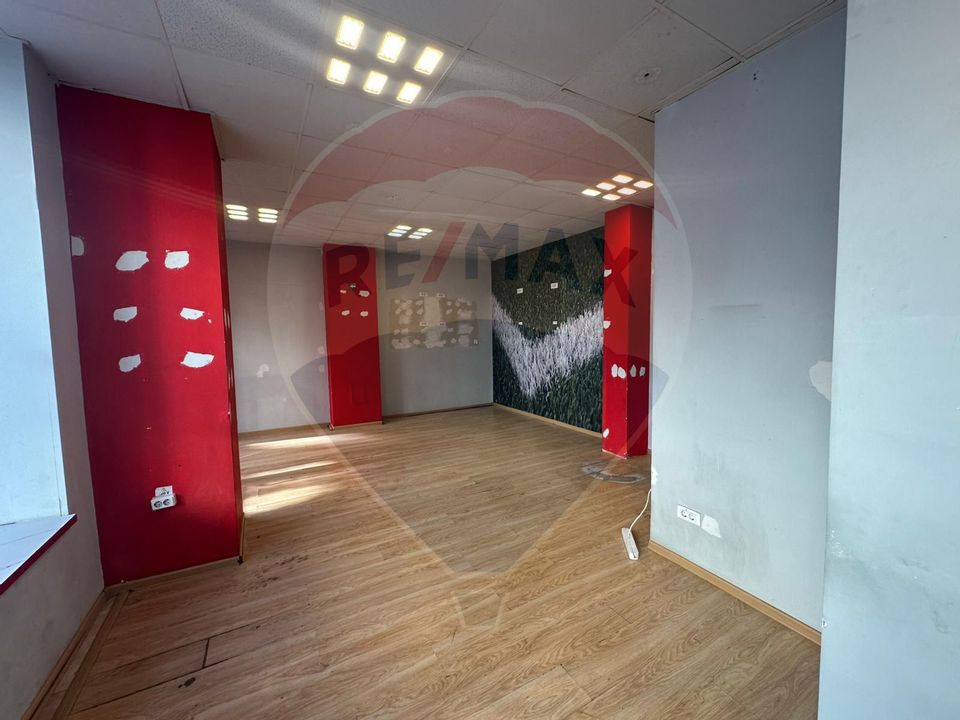 Spațiu comercial de 50mp de închiriat în zona Calea Calarasilor