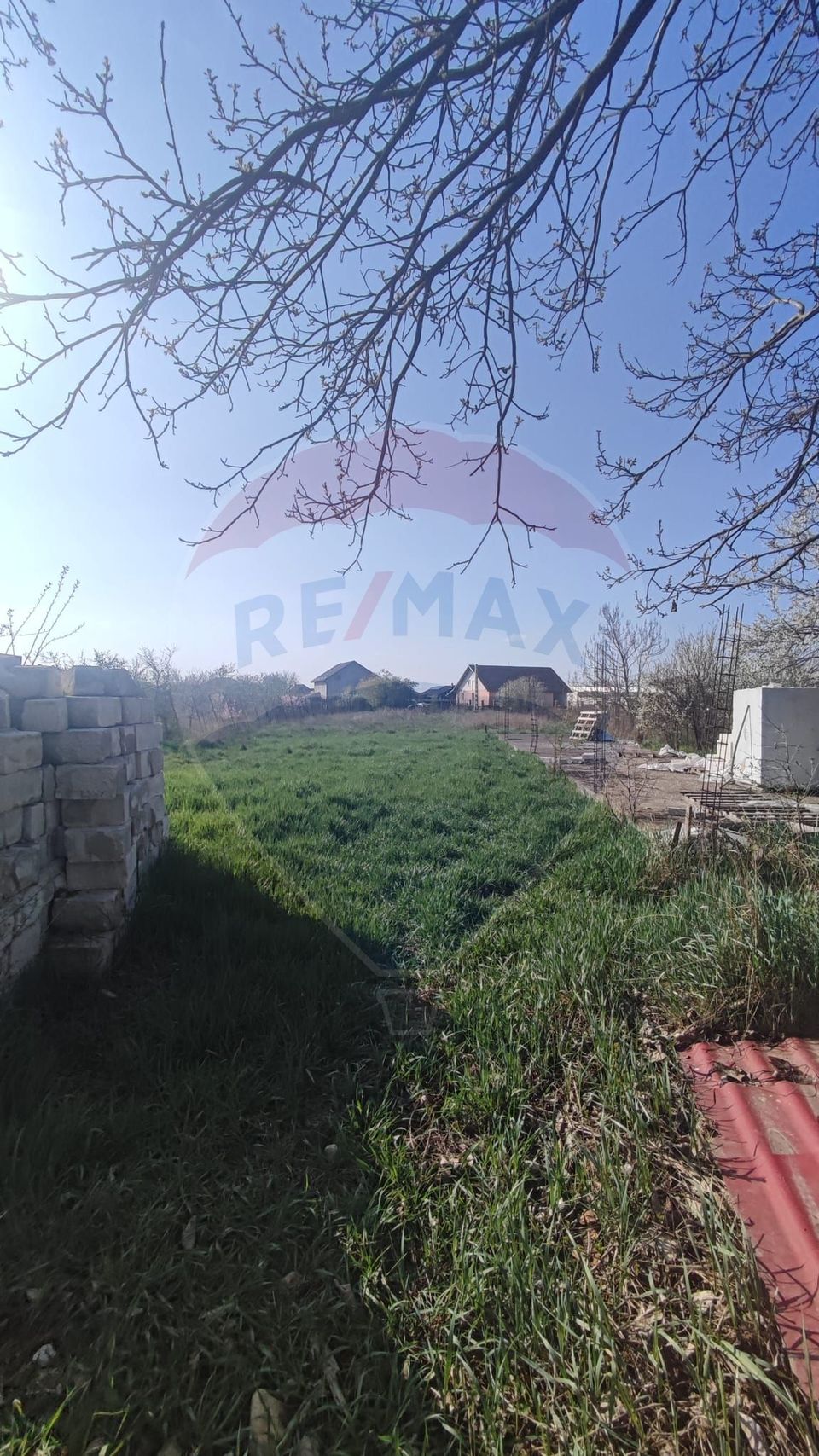 Casă 5 camere 2324 mp teren de vânzare Fughiu-Osorhei 12 km de Oradea