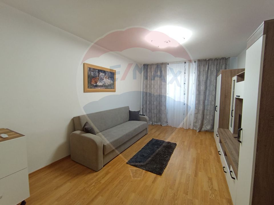 Apartament de închiriat – 2 camere  + balcon