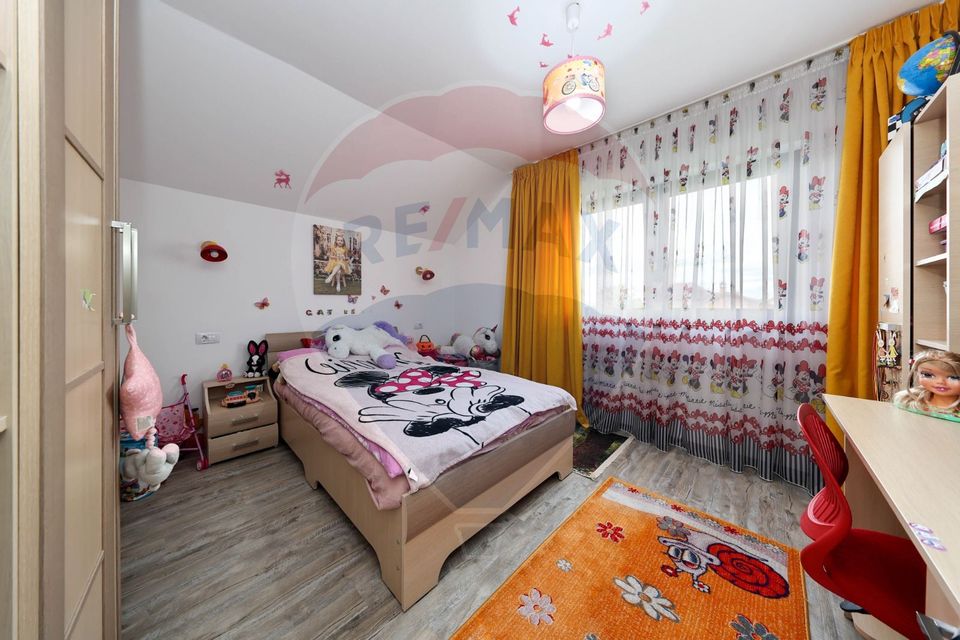 Casă modernă | mobilata complet| 4 camere- Sânpetru