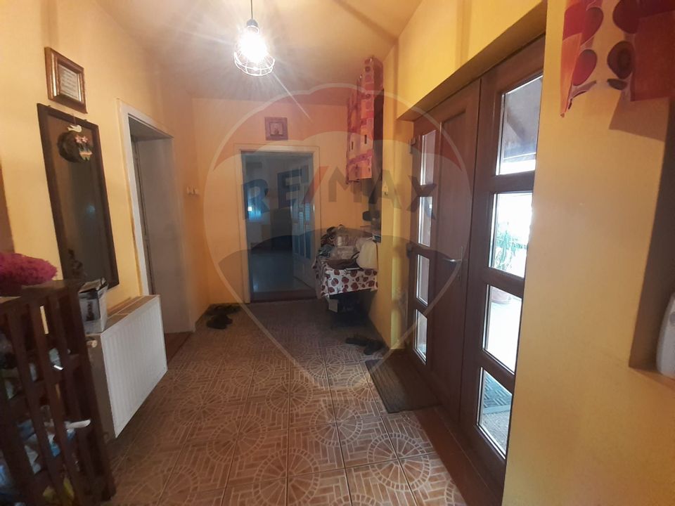 4 room House / Villa for sale