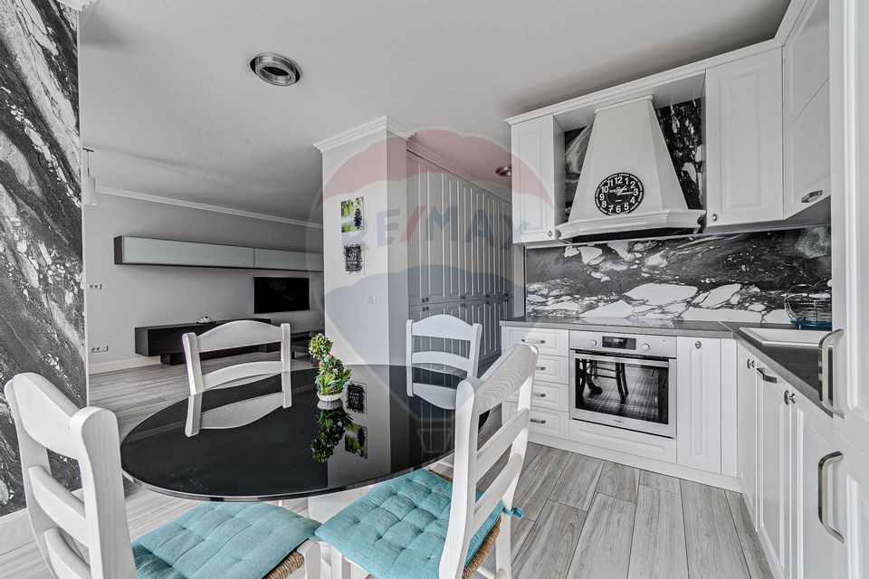 Apartament spațios cu terasa si vedere spre Mureș + loc de parcare