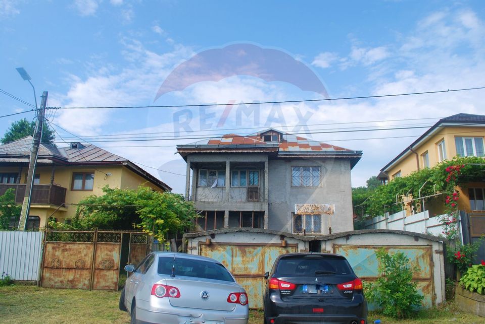 4 room House / Villa for sale