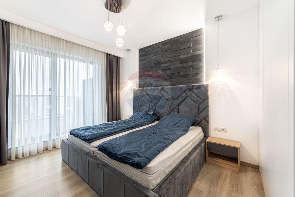 Apartament tip PENTHOUSE, 3 camere de vânzare, posibil RATE, Adora UTA