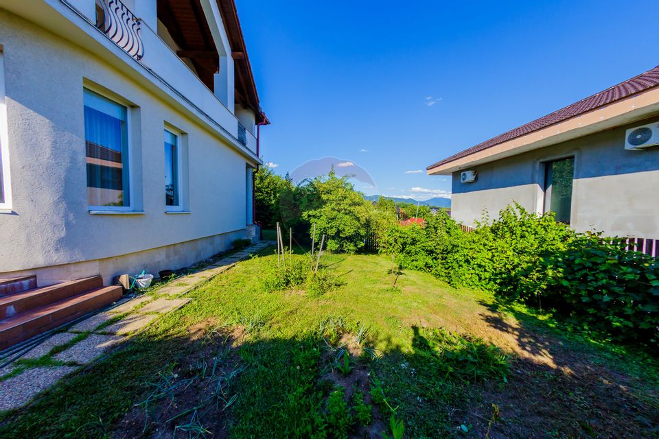 5 room House / Villa for sale, Central area