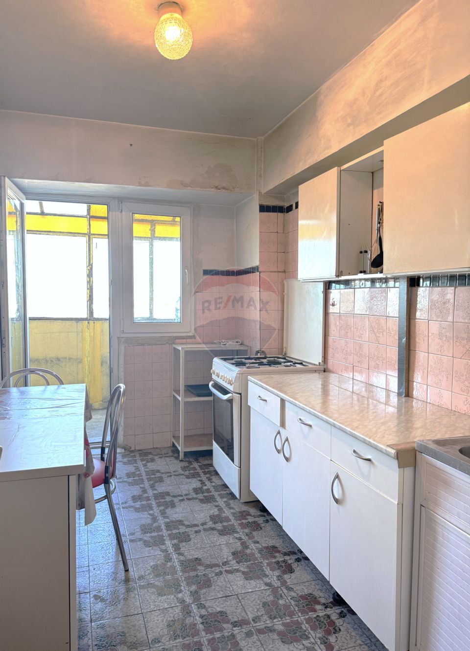 Apartament 3 camere I de renovat - Sos Colentina, Mol Colentina