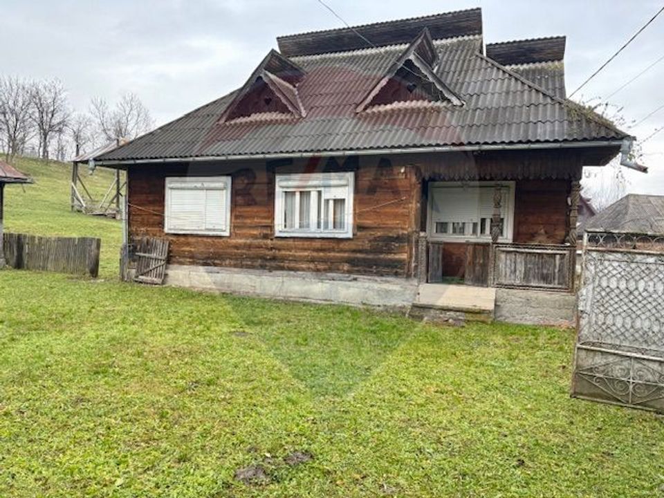 5 room House / Villa for sale